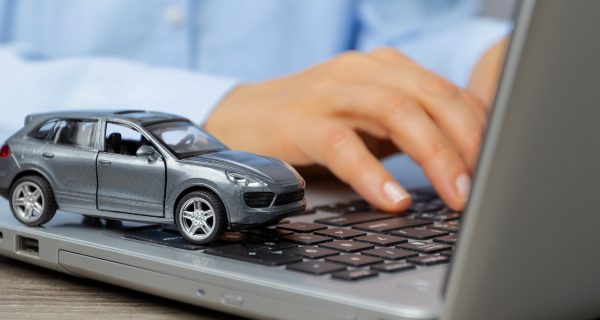 Jóvenes y seguros: Autos, Salud y Móvil, los más contratados por la Generación Z
